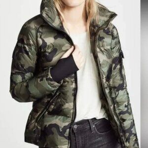 SAM Freestyle Puffer Jacket in Camo size Small